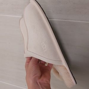 Ugg slippers